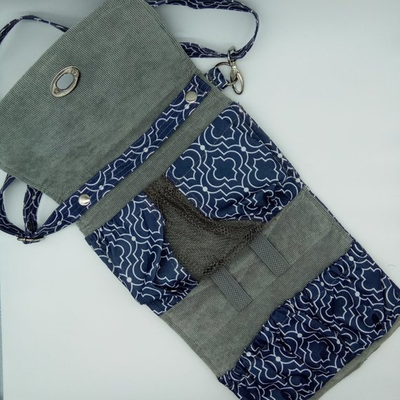 Lilly Bit Arabesque Organizer Cosmetic Diaper Bag - Picture 4 of 8